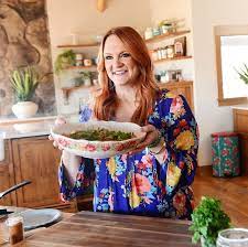 Where Is The Pioneer Woman Filmed? - Why Ree Drummond Films at The Lodge